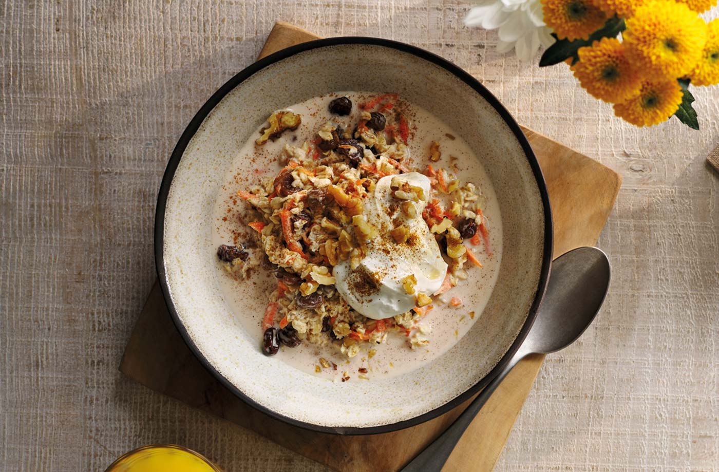 Carrot cake overnight oats recipe